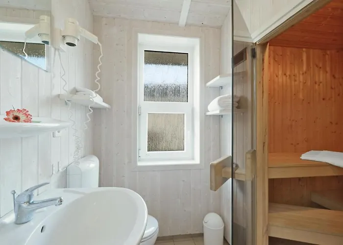 Vakantiehuis Freibeuterweg 2 - Dorf 6 *